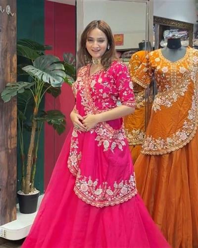 HEAVY CRUNCHI SILK LEHENGA CHOLI WITH EMBROIDERY WORK