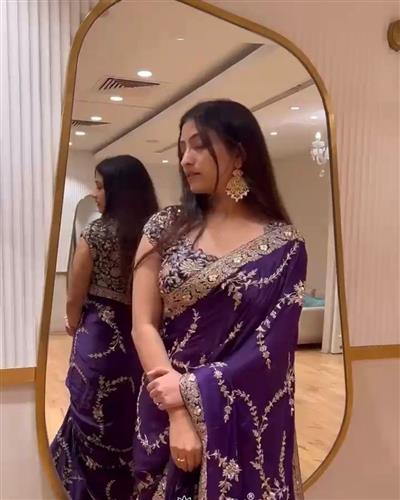 PURE SOFT FANDY SATIN SILK FABRIC ON BEAUTIFUL C-PALLU EMBROIDERY SEQUENCES AND ZARI WORK WITH PIPIN