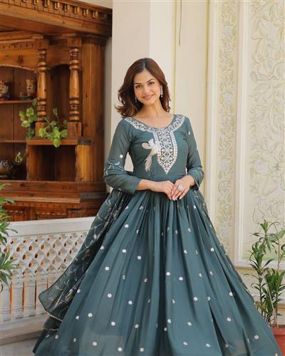 Launching New Festival Long Gown & Duptta 081