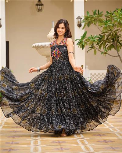 Launching Navratri Special Gamathi Work Gown   108